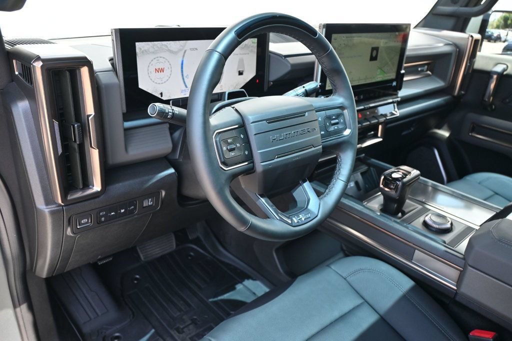 Used 2024 GMC Hummer EV 3X AWD/4WD image 9