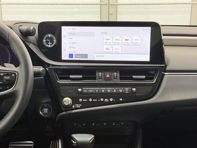 Used 2023 Lexus ES 350 F Sport w/ Protection Package (P2) FWD image 10