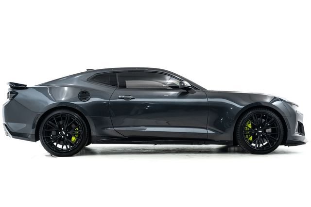 Used 2017 Chevrolet Camaro ZL1 image 5