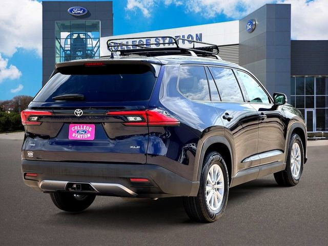Used 2024 Toyota Grand Highlander AWD image 4