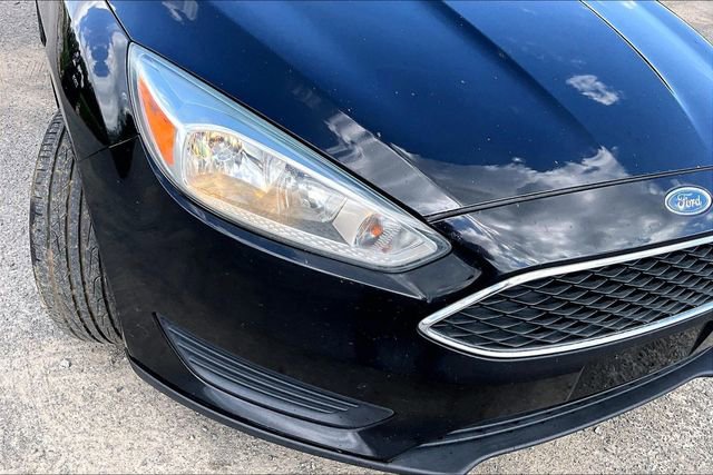 Used 2015 Ford Focus SE image 30