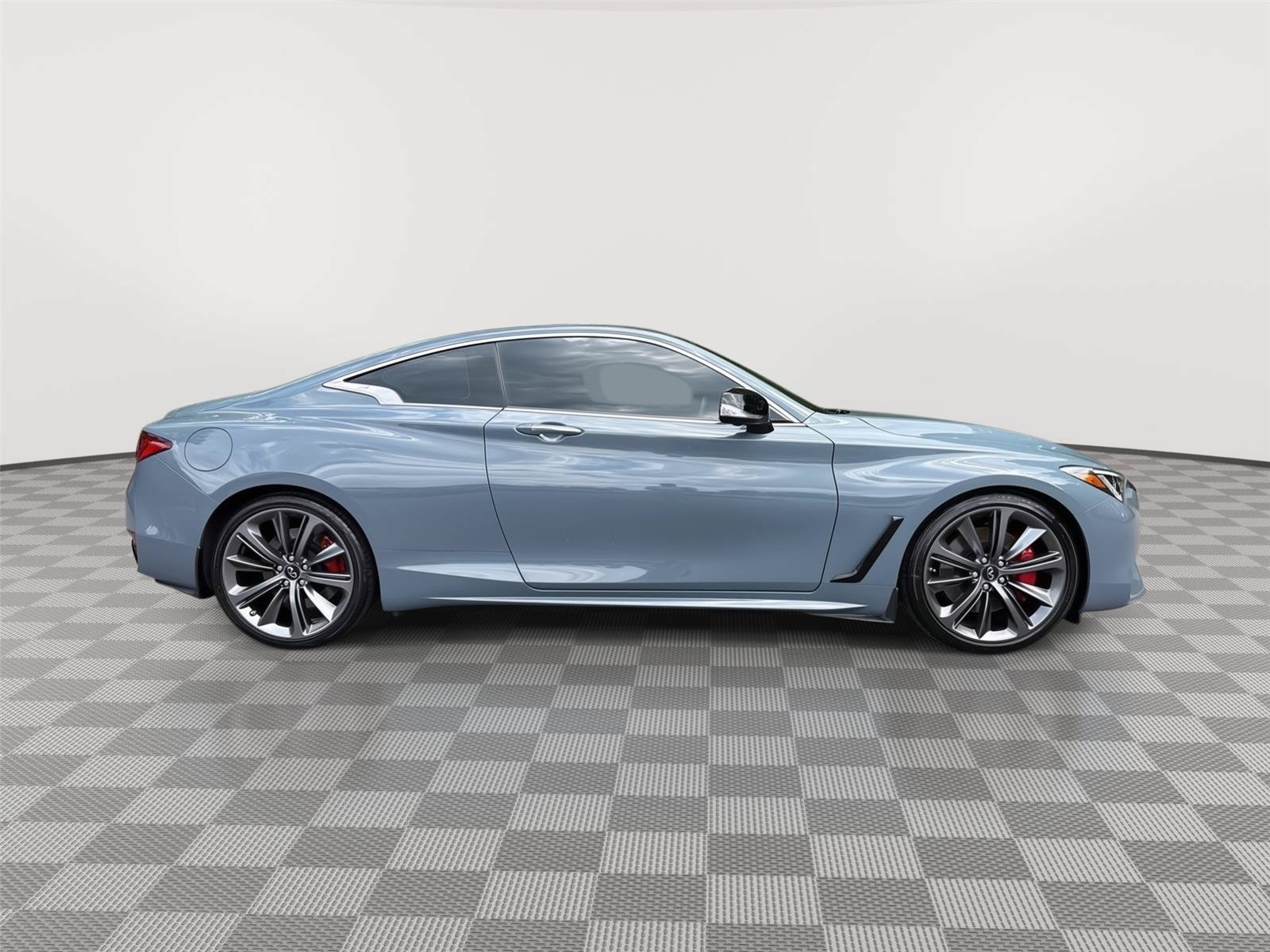 Used 2022 INFINITI Q60 Red Sport 400 w/ Cargo Package RWD image 5