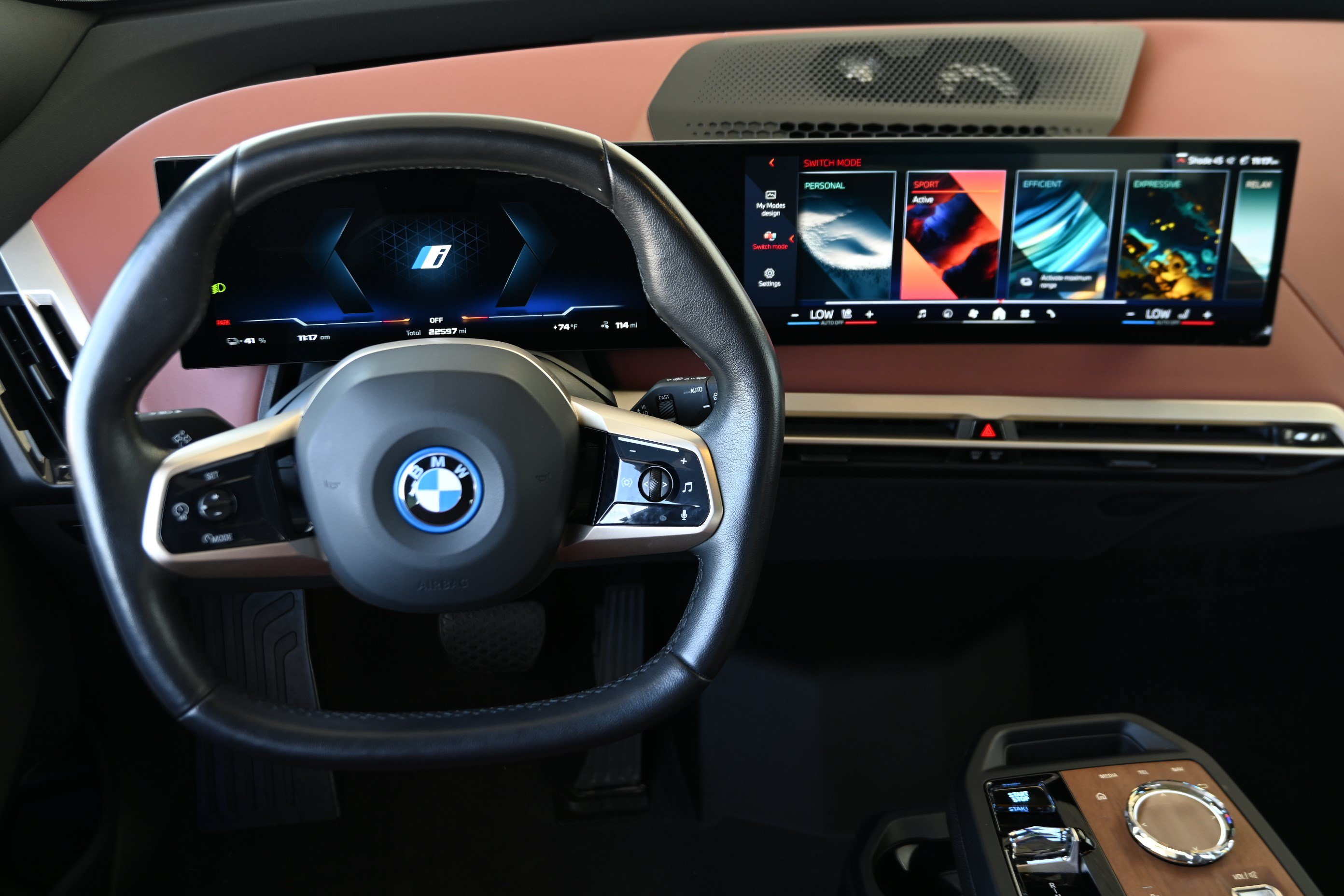 Certified 2024 BMW iX M60 AWD/4WD image 16