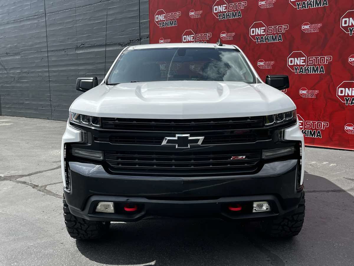 Used 2020 Chevrolet Silverado 1500 LT Trail Boss w/ Convenience Package AWD/4WD image 2