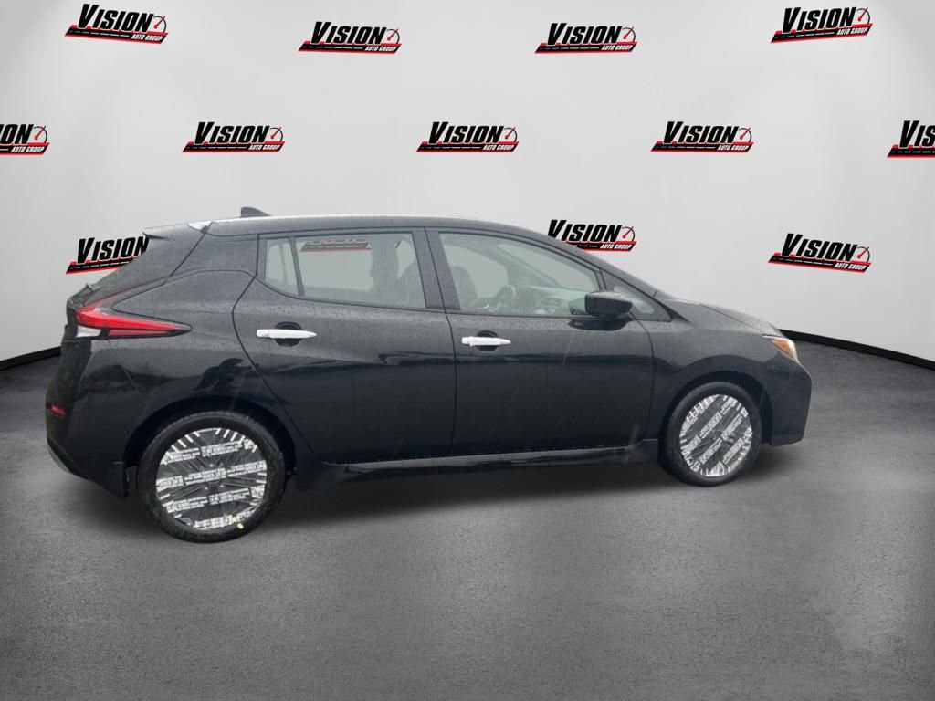 New 2024 Nissan Leaf SV Plus image 2
