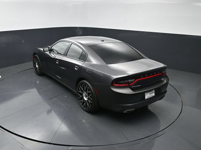Used 2019 Dodge Charger SXT w/ Leather Interior Group RWD image 15