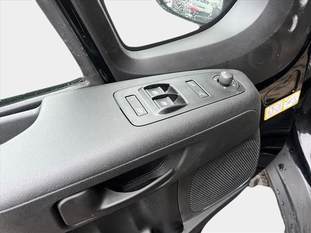 New 2025 RAM ProMaster 3500 w/ Quick Order Package 22G SLT image 10