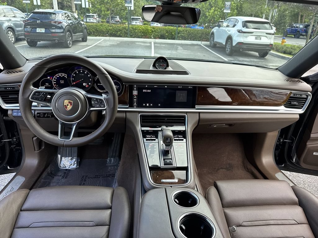 Used 2018 Porsche Panamera 4 Executive AWD/4WD image 36