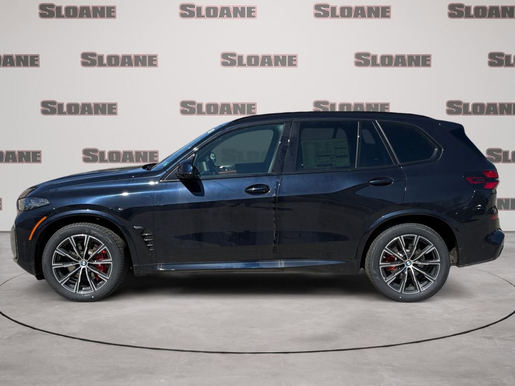 New 2026 BMW X5 xDrive40i w/ M Sport Package AWD/4WD image 2