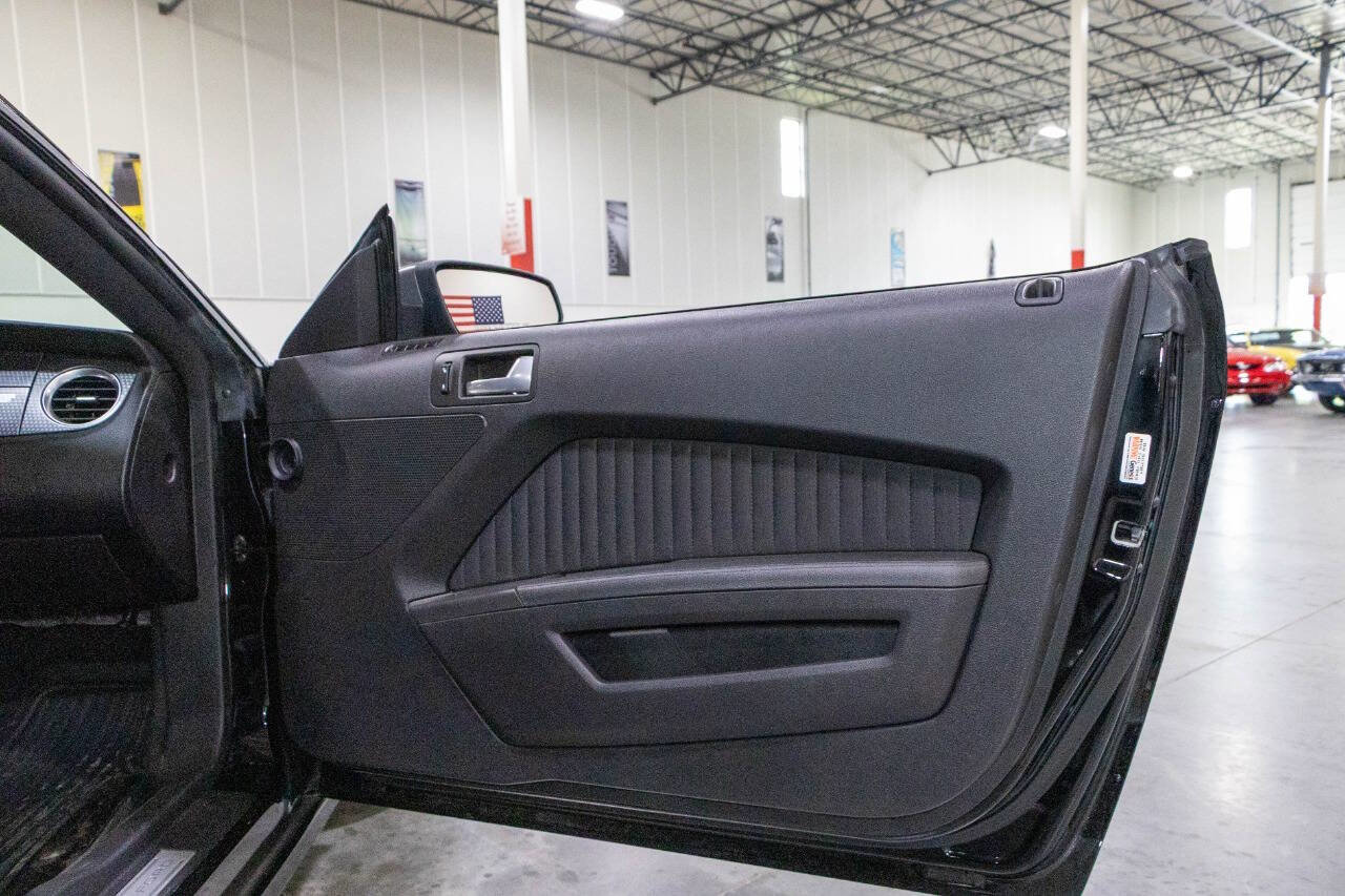 Used 2013 Ford Mustang Boss 302 RWD image 36
