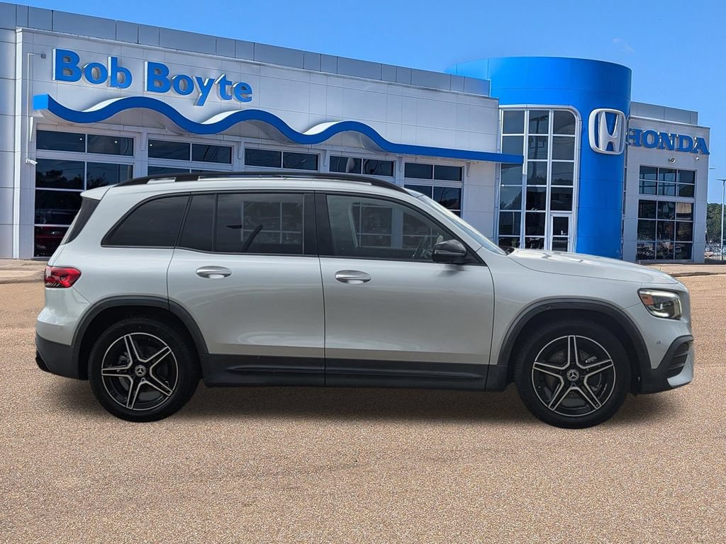 Used 2020 Mercedes-Benz GLB 250 image 4