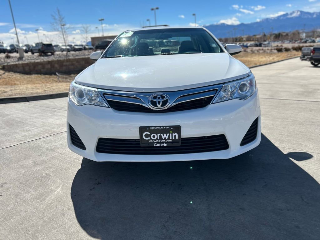 Used 2014 Toyota Camry LE image 3