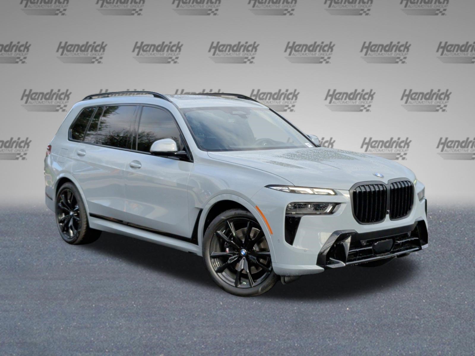 Certified 2026 BMW X7 xDrive40i w/ Executive Package image 2