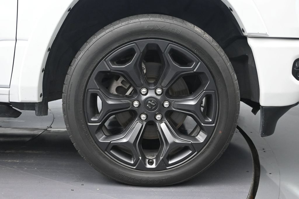 Used 2024 RAM 1500 Limited AWD/4WD image 9