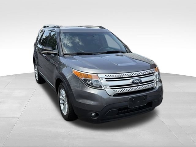 Used 2013 Ford Explorer XLT AWD/4WD image 28