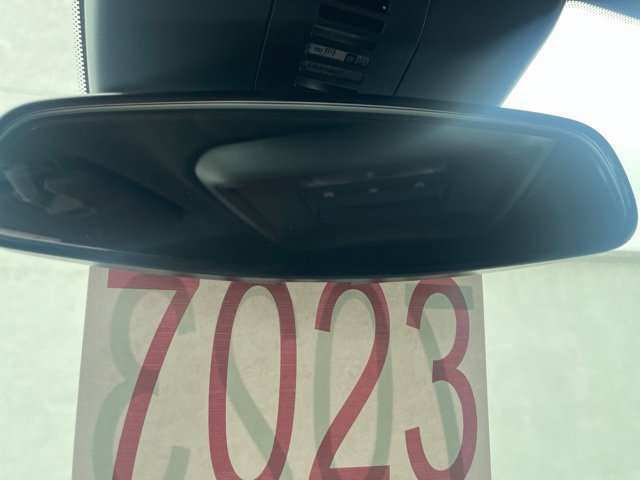 New 2027 Chevrolet Traverse LT w/ Sun and Wheel Package FWD image 33