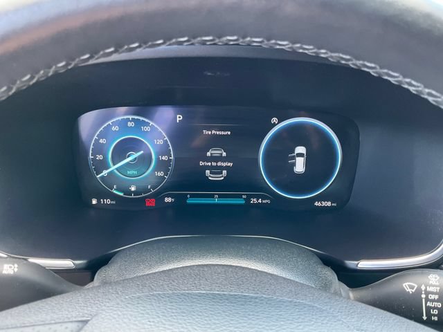 Used 2023 Hyundai Santa Fe Calligraphy FWD image 11