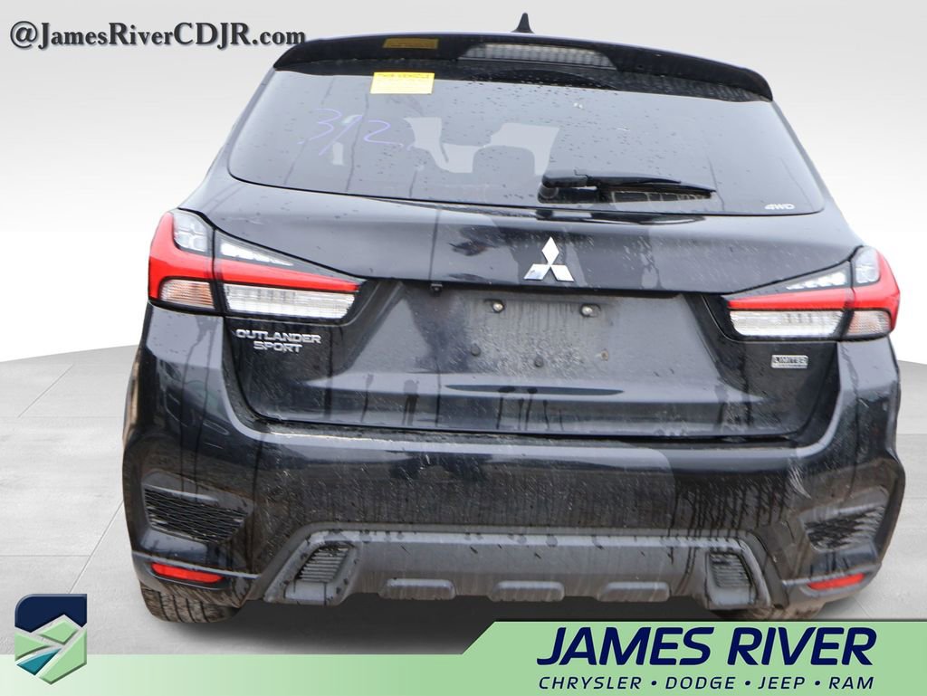 Used 2025 Mitsubishi Outlander Sport LE AWD/4WD image 14