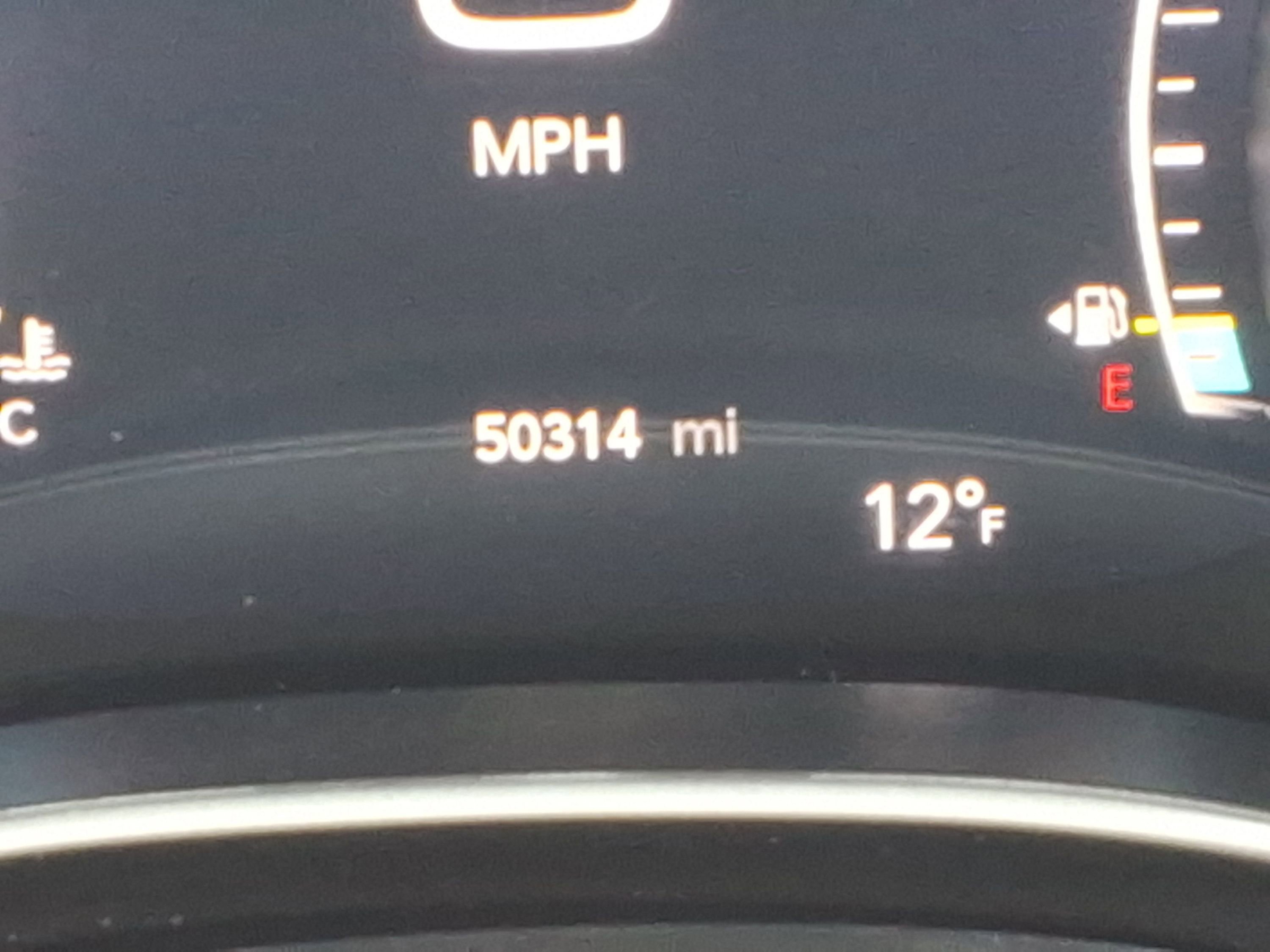 Used 2024 Chrysler Pacifica Touring-L image 13