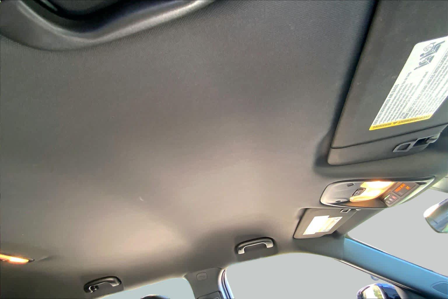 Used 2022 Chevrolet TrailBlazer RS FWD image 14