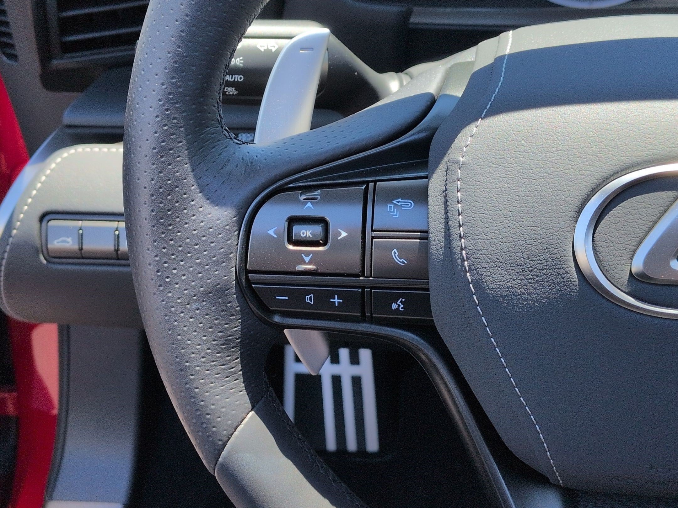 Used 2021 Lexus LC 500 Convertible w/ Touring Package RWD image 19
