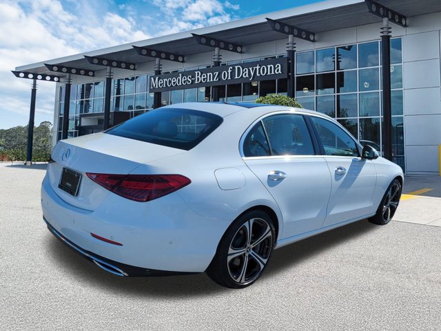 Used 2023 Mercedes-Benz C 300 Sedan image 4