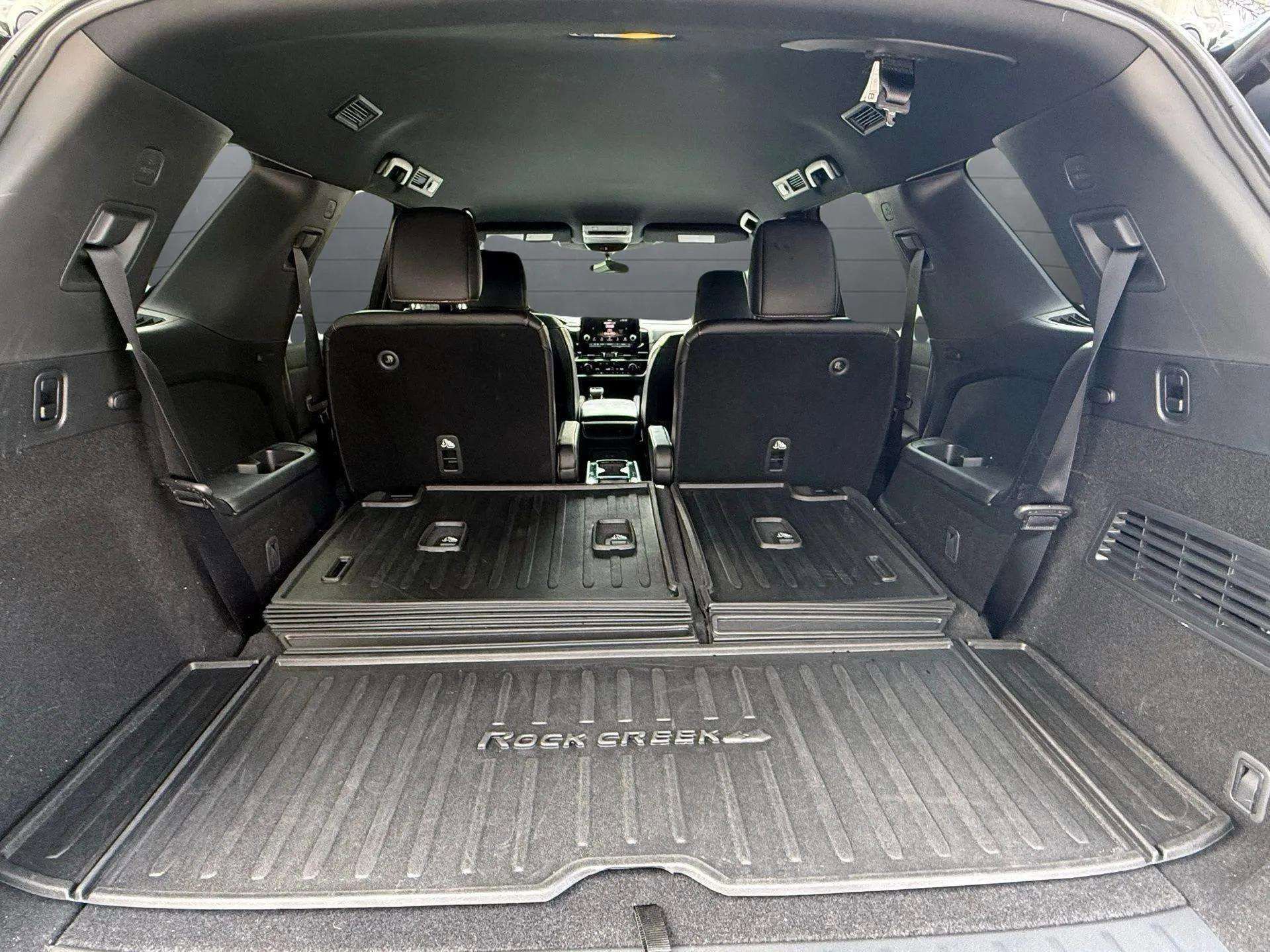 Used 2024 Nissan Pathfinder Rock Creek AWD/4WD image 24