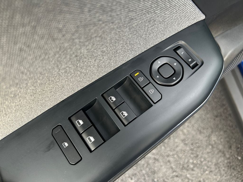 Used 2025 Kia K4 EX FWD image 24