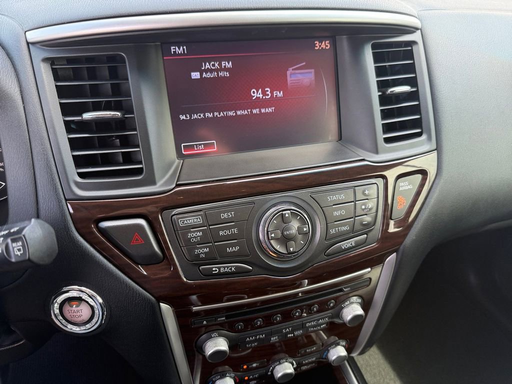 Used 2015 Nissan Pathfinder SL w/ SL Premium Package image 18