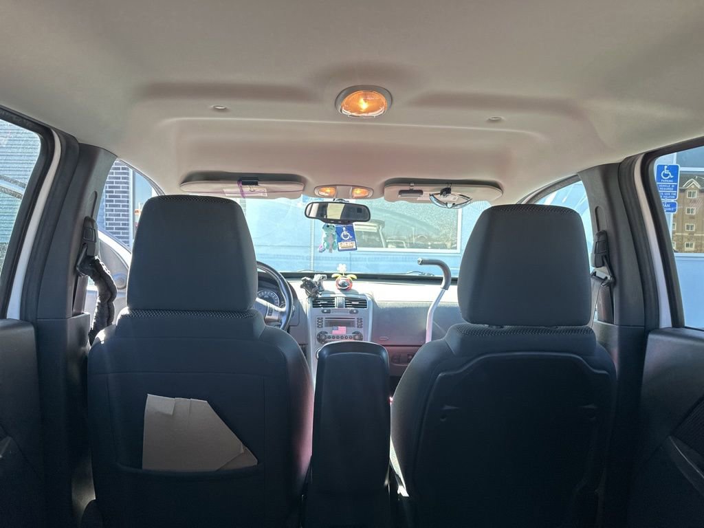 Used 2006 Pontiac Torrent 2WD w/ Preferred Package image 14