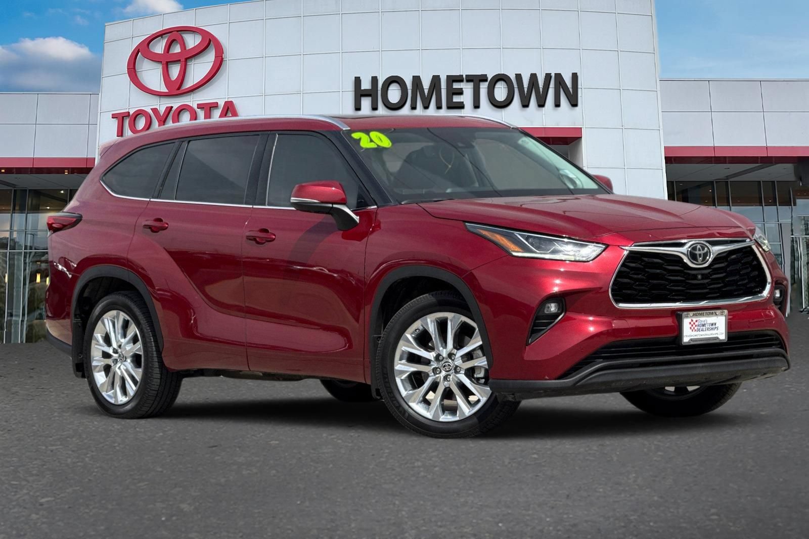 Used 2020 Toyota Highlander Limited AWD/4WD image 2