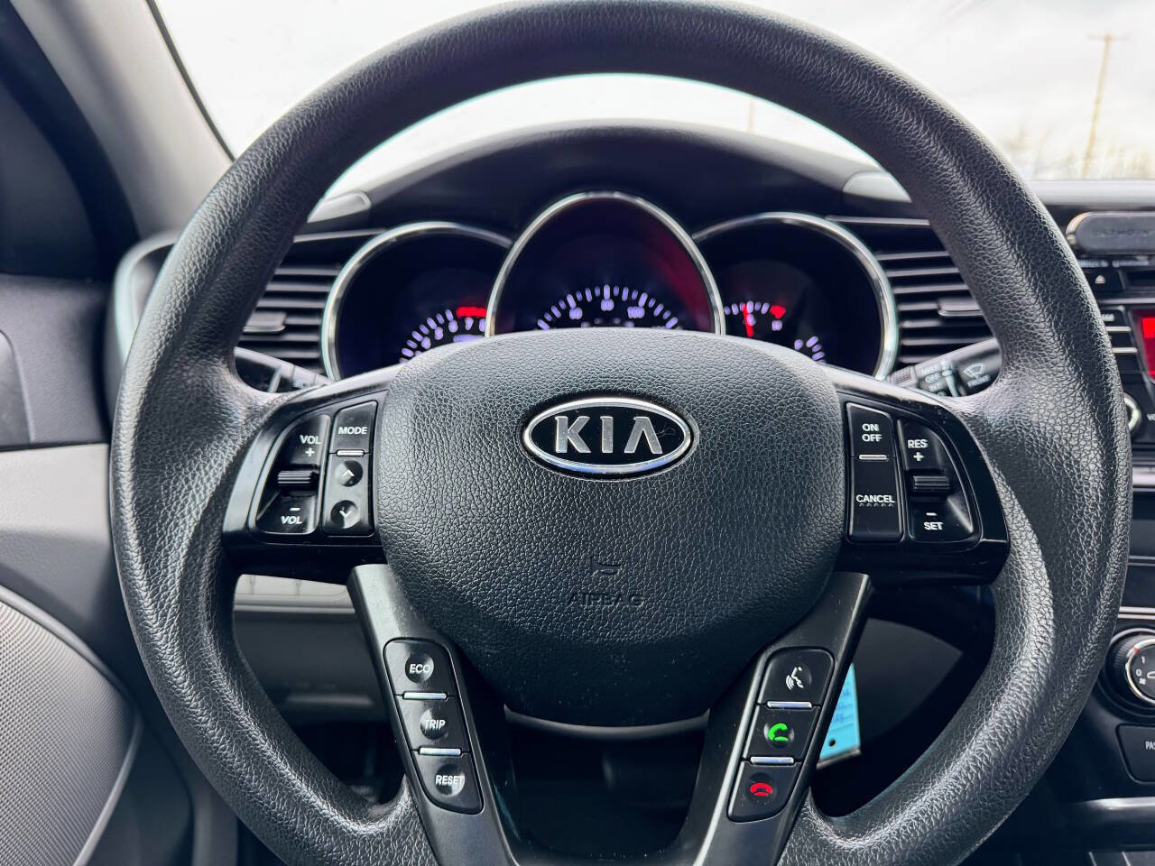 Used 2011 Kia Optima LX image 13