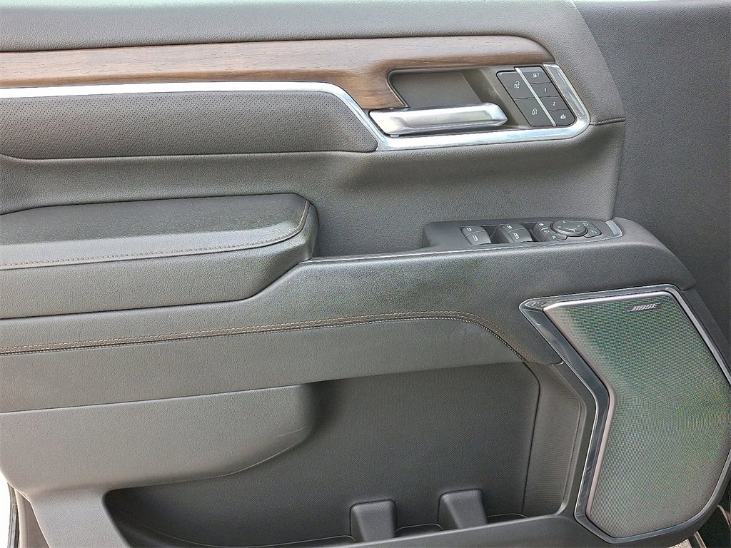 Used 2024 Chevrolet Silverado 3500 High Country w/ High Country Premium Package image 14