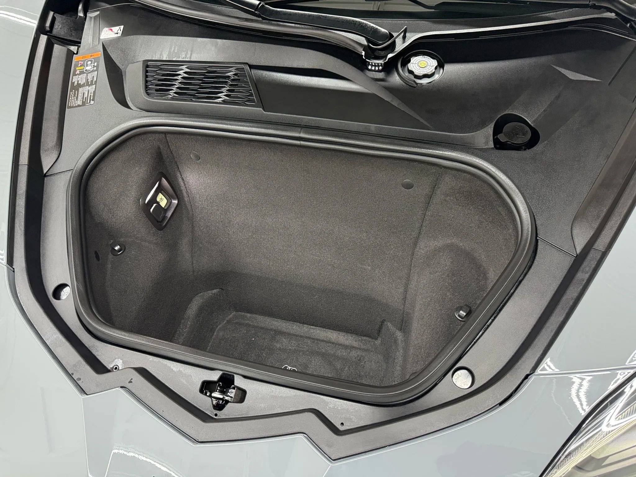 Used 2025 Chevrolet Corvette E-Ray w/ ZER Performance Package image 43