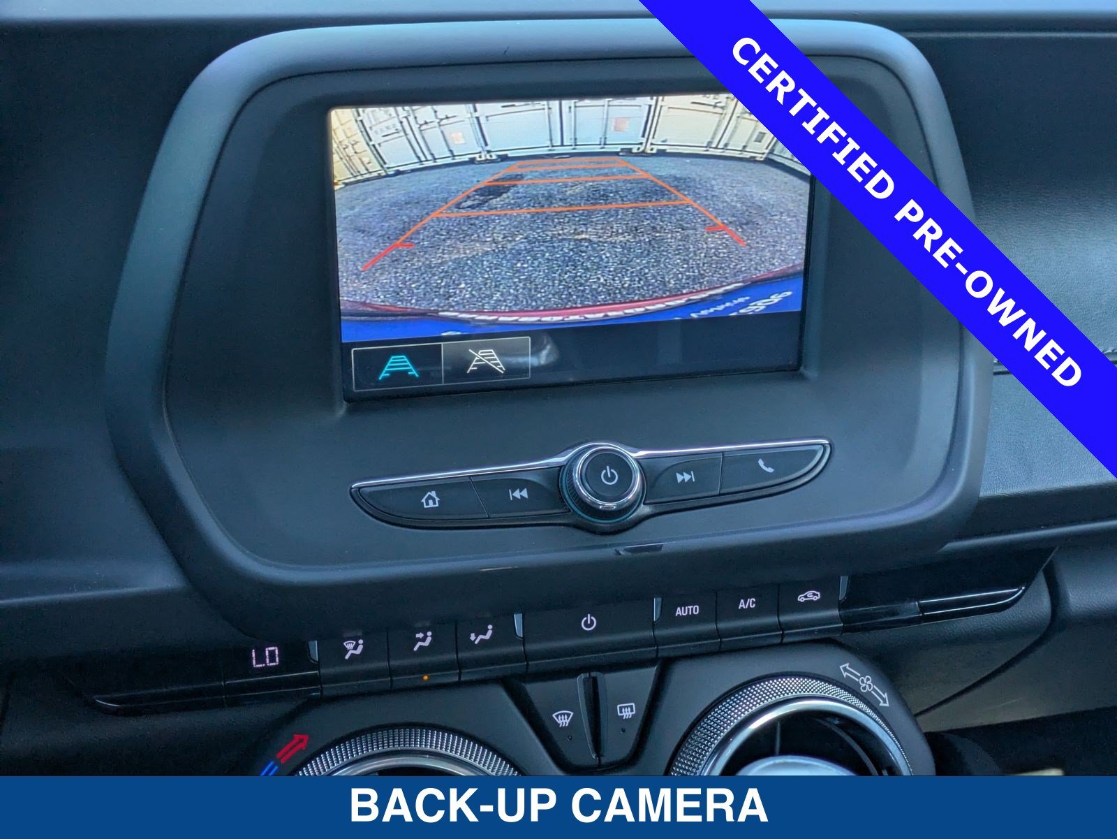 Used 2018 Chevrolet Camaro LT RWD image 25