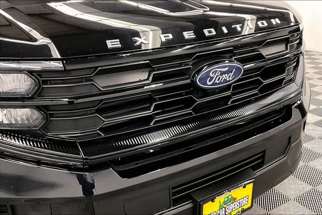 Used 2025 Ford Expedition Active image 34