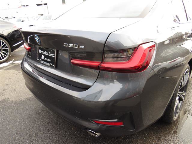 Used 2022 BMW 330e w/ Premium Package image 30