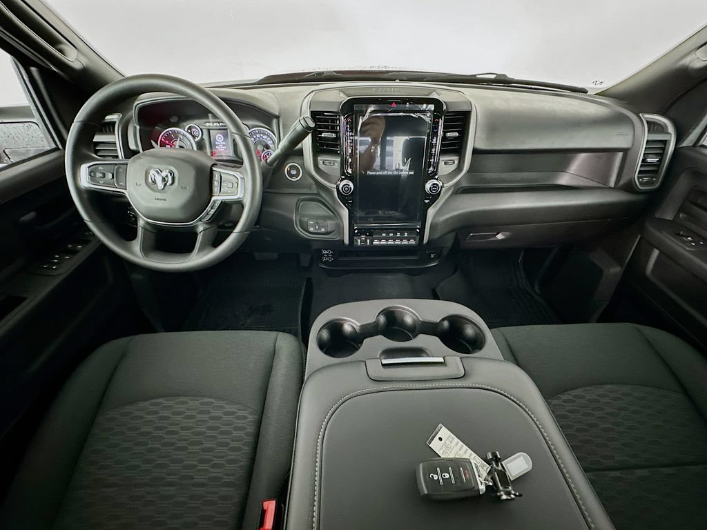 New 2026 RAM 3500 Tradesman AWD/4WD image 9