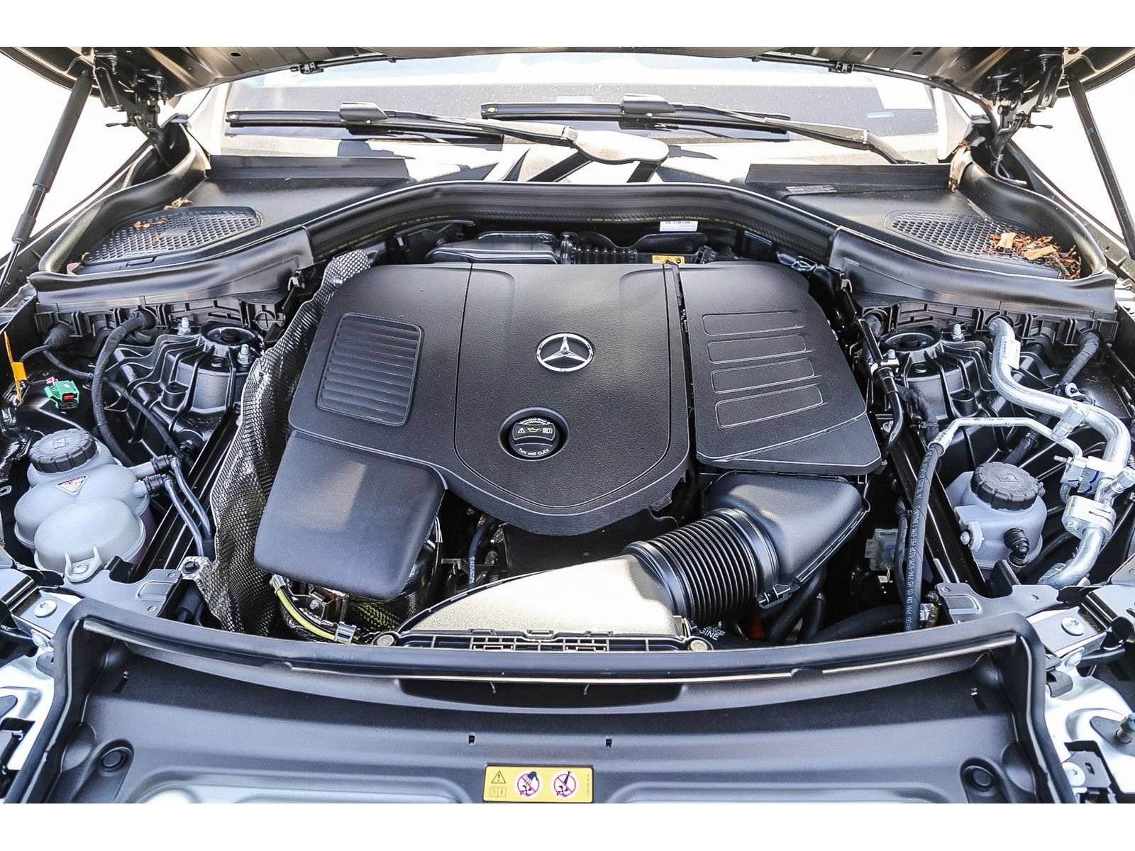 New 2026 Mercedes-Benz GLC 350e 4MATIC image 25