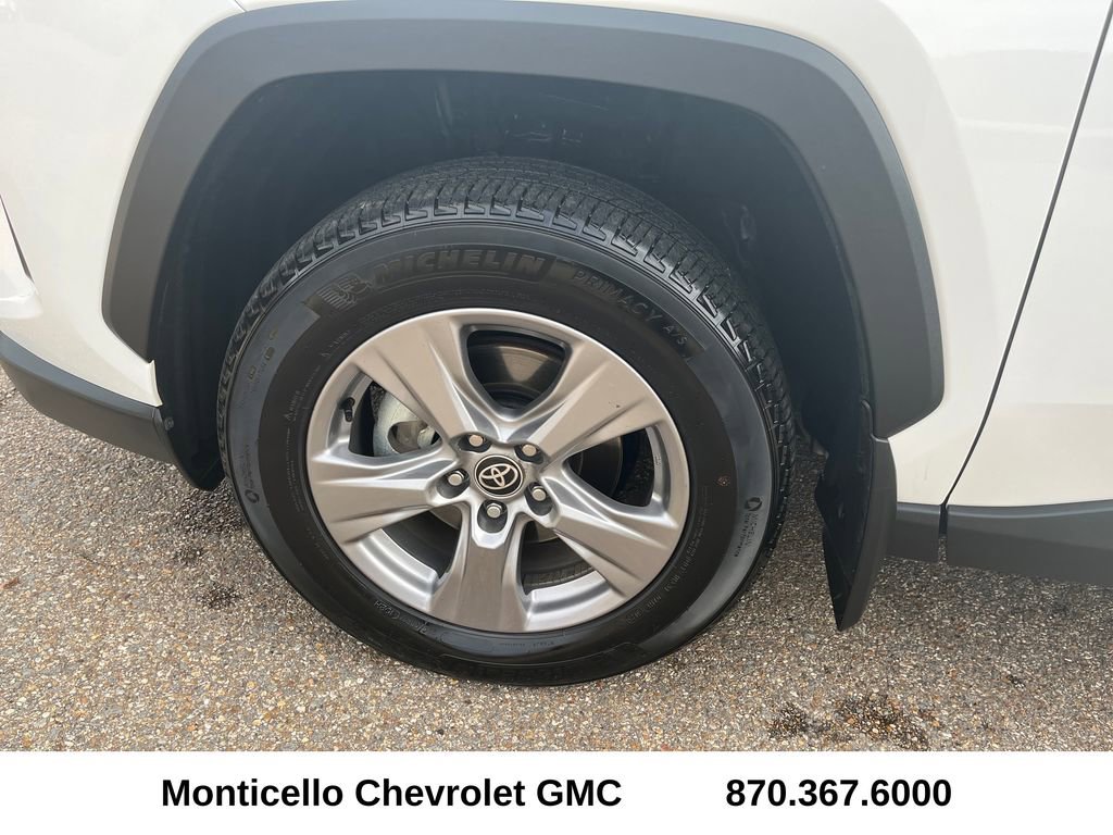 Used 2024 Toyota RAV4 XLE image 26