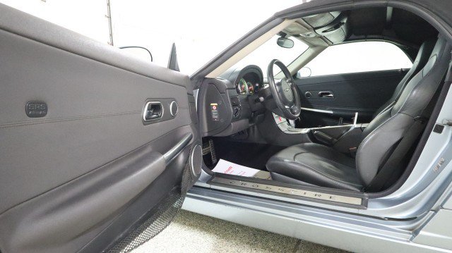 Used 2005 Chrysler Crossfire Limited RWD image 9