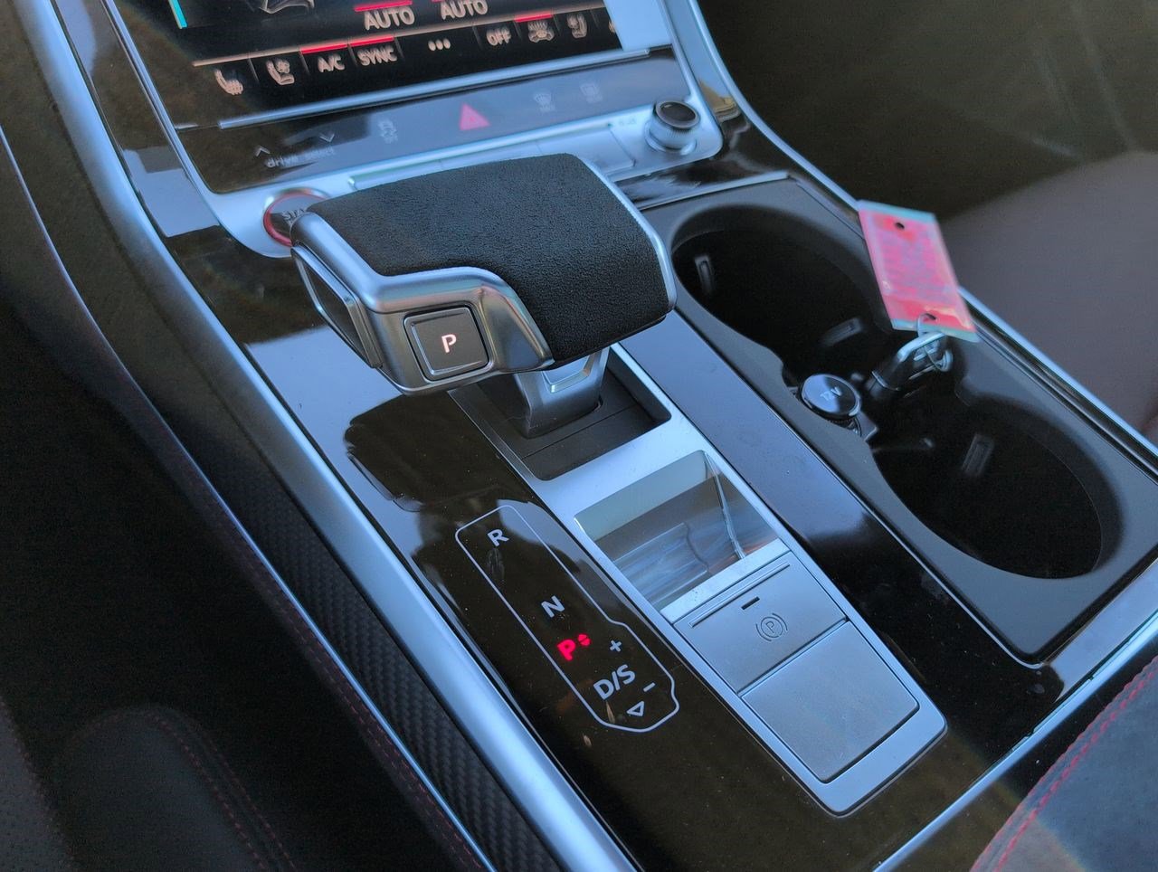 New 2026 Audi RS Q8 performance image 16