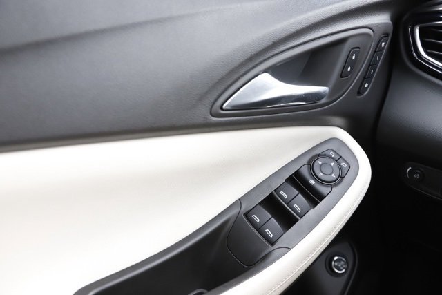 Used 2023 Buick Encore GX Essence w/ Advanced Technology Package image 23