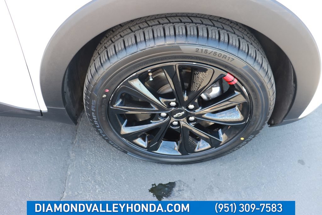 Used 2023 Chevrolet Bolt EUV LT w/ Convenience Package FWD image 28
