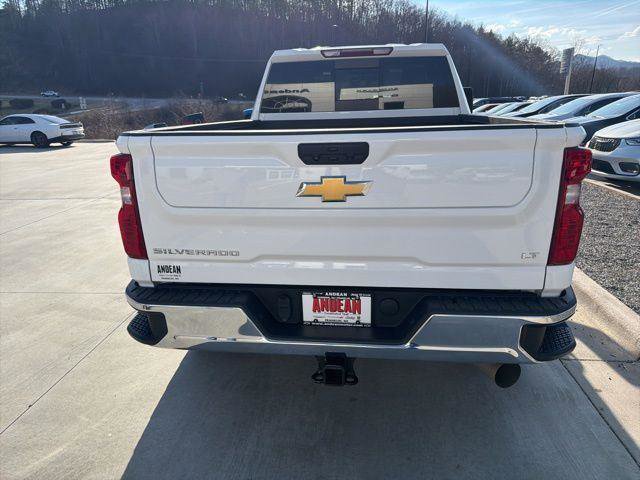 Used 2023 Chevrolet Silverado 2500 LT w/ Convenience Package image 4