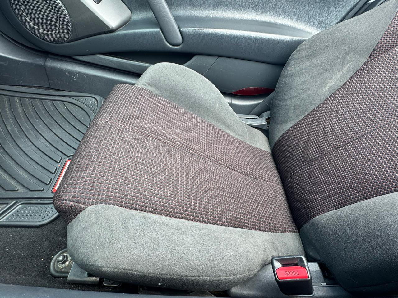 Used 2012 Mitsubishi Eclipse GS Sport FWD image 25