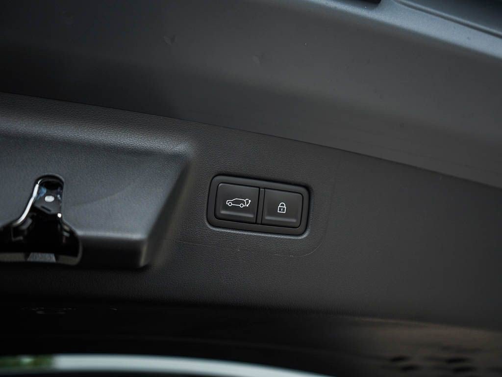 New 2026 Hyundai Santa Fe SEL image 9