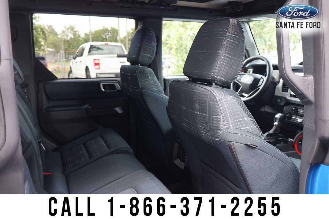 Used 2026 Ford Bronco Heritage Edition AWD/4WD image 25