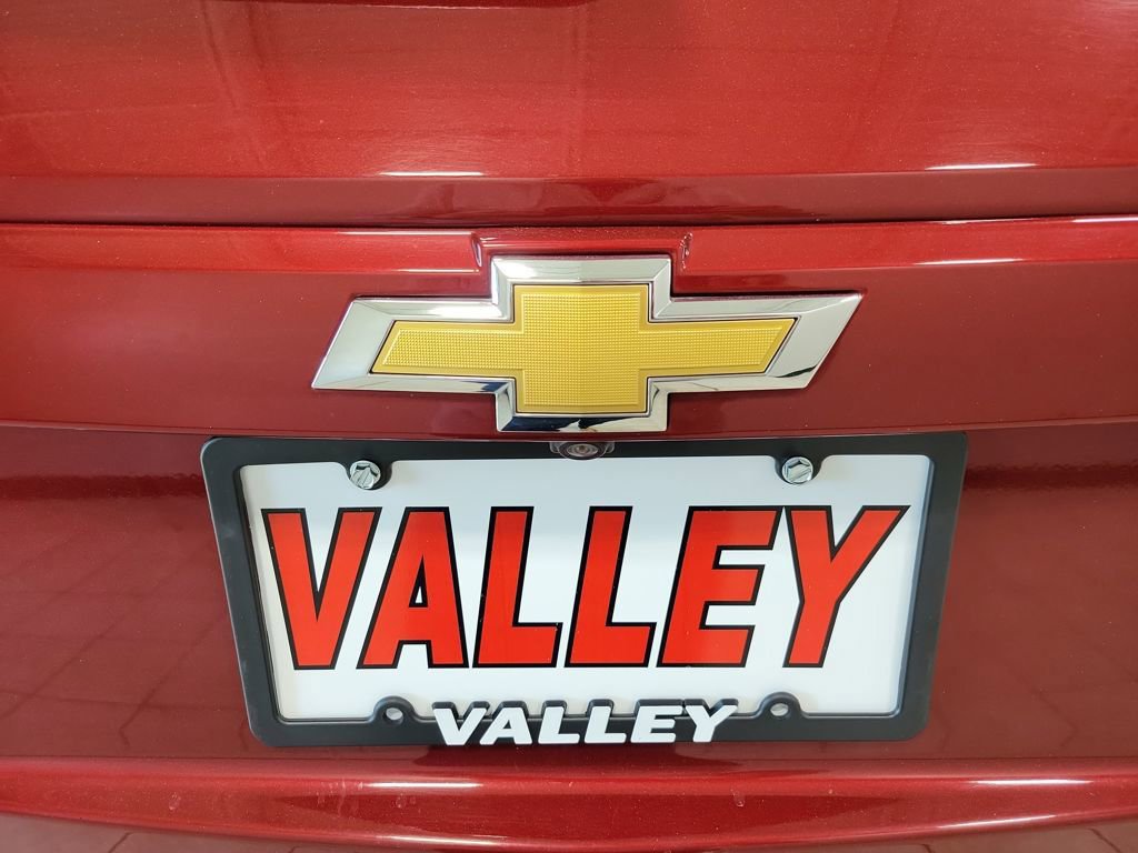 Used 2018 Chevrolet Trax LT w/ LT Convenience Package image 15