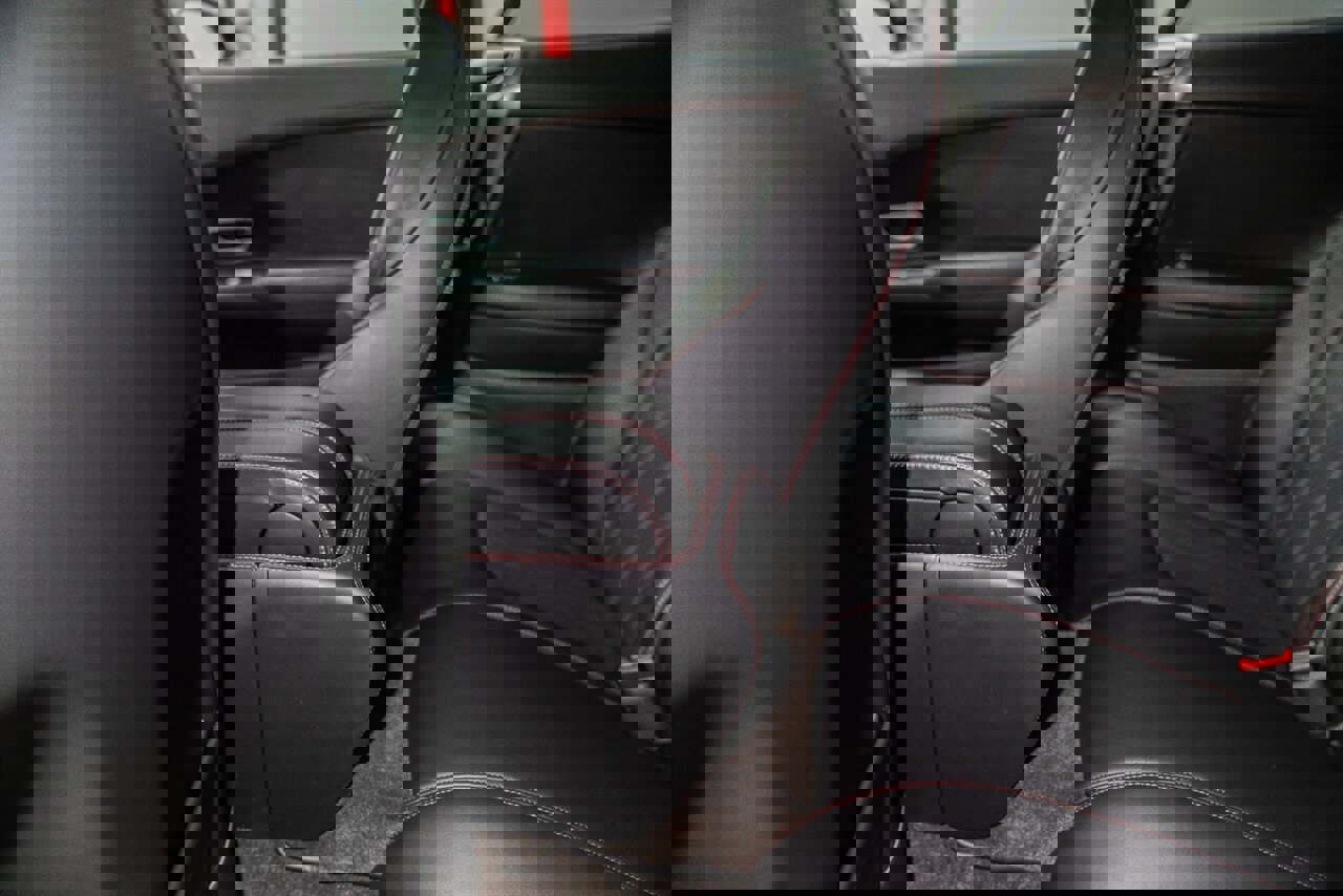 Used 2015 Bentley Continental GT image 27